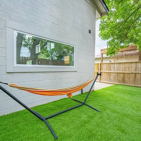 East Downtown Modern Luxury Retreat Appartement